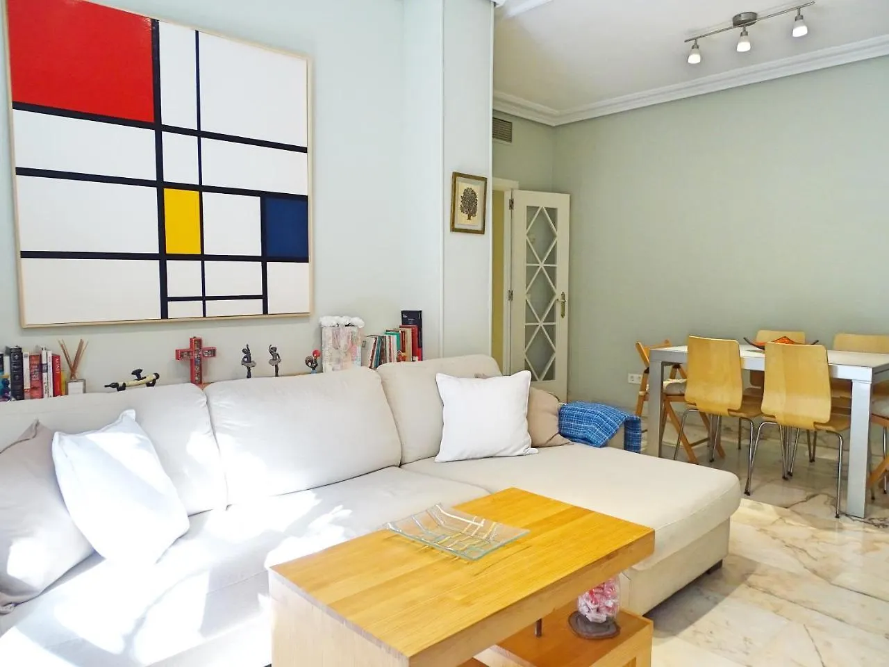Guadalquivir Place Apartment Seville Spain